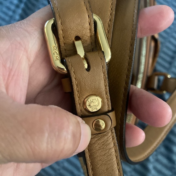 Mcm tote bag with sling - Picture 2 of 9